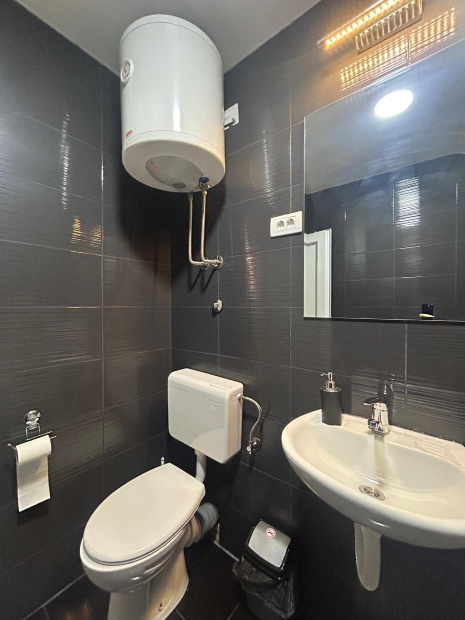 Apartman Diamond Lux Surčin Exterior foto